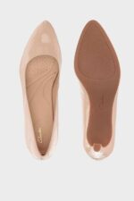 spiridoula metheniti shoes xalkida p Calla Rose clarks cream patente 1
