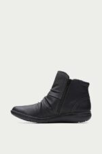 spiridoula metheniti shoes xalkida p un loop top black leather clarks 5