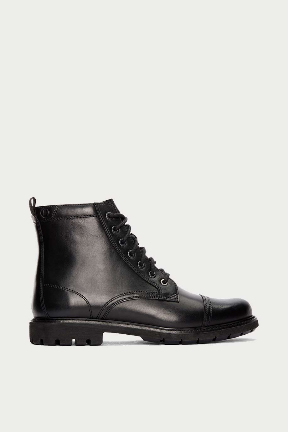 spiridoula metheniti shoes xalkida batcomebe cap black leather clarks 1p