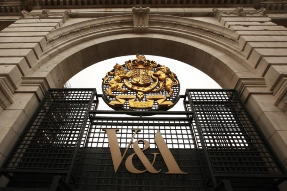 Victoria&Albert’s
