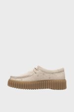 clarks torhill bee cream nubuck 2