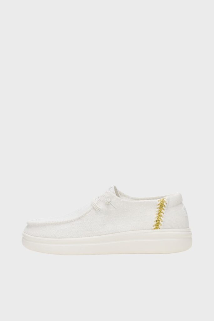 43682 hey dude white 1