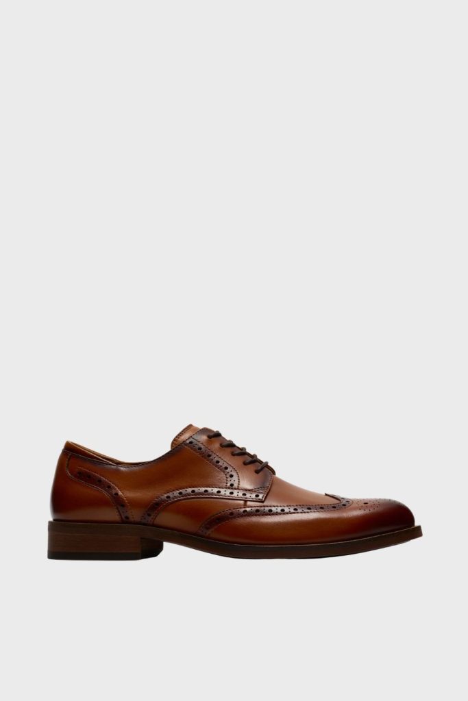 clarks craftremi tip tan leather