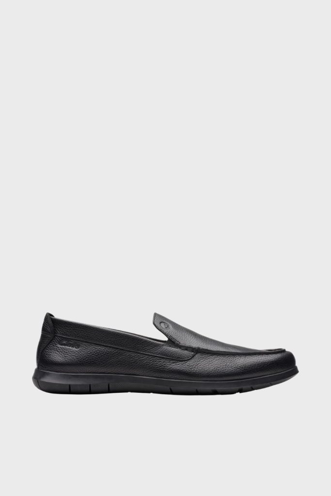 clarks flexway step black leather