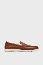 clarks flexway step tan white leather