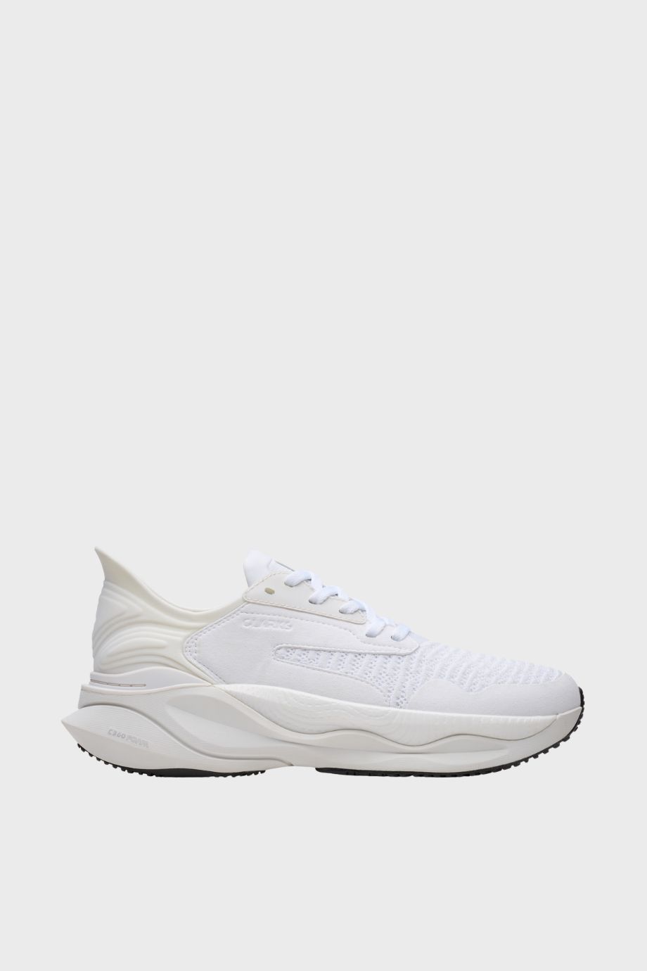clarks pace white