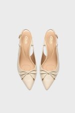 clarks zarey bow cream 4