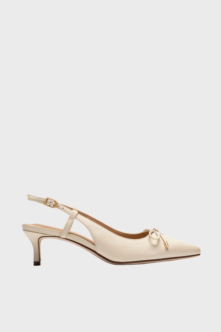 clarks zarey bow cream