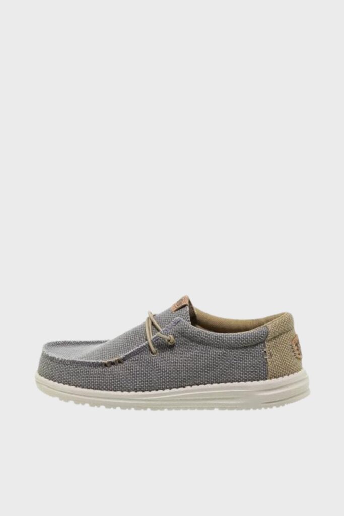 hey dude 40003 flannel grey 1