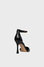 939005 carrano black 3