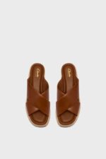 clarks tessiah cross tan 3