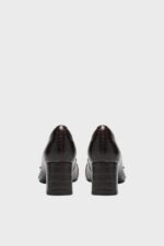 clarks fernie edge brown croc 5