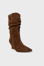 carrano 1002005 brown suede 2