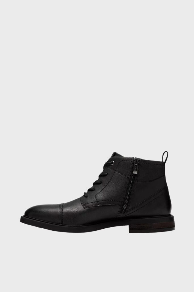 clarks black jaxen cap boot