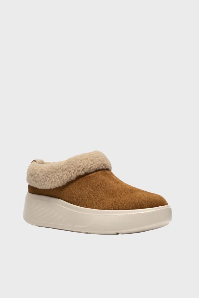 clarks solevana cozy tan 3