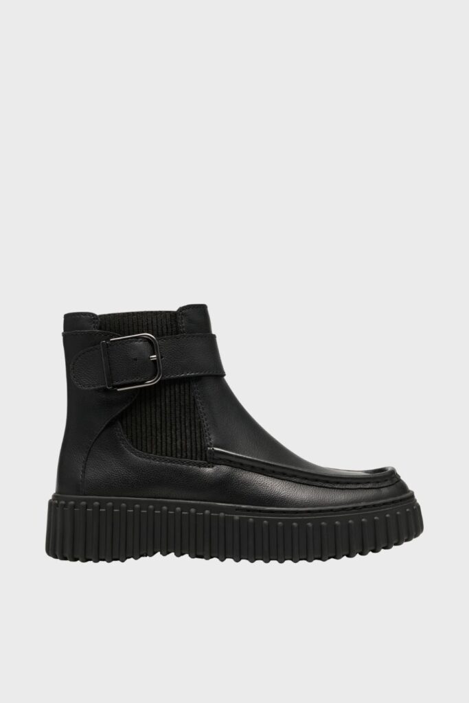clarks torhill buckle black leather
