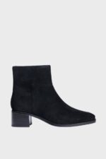 clarks wren top black suede