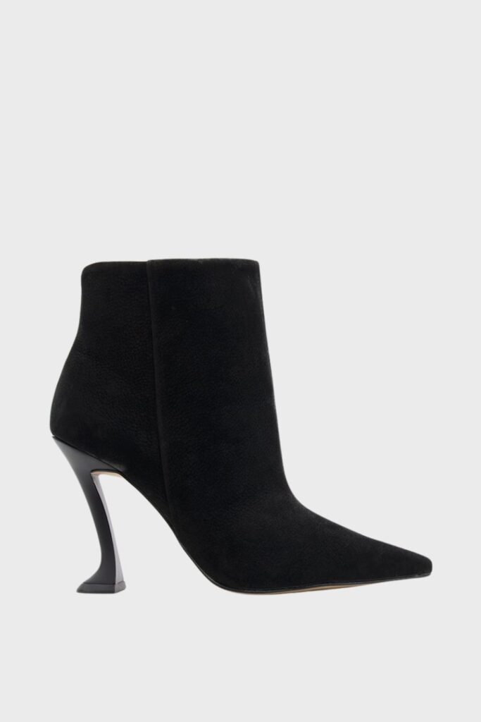 carrano 992002 black nubuck