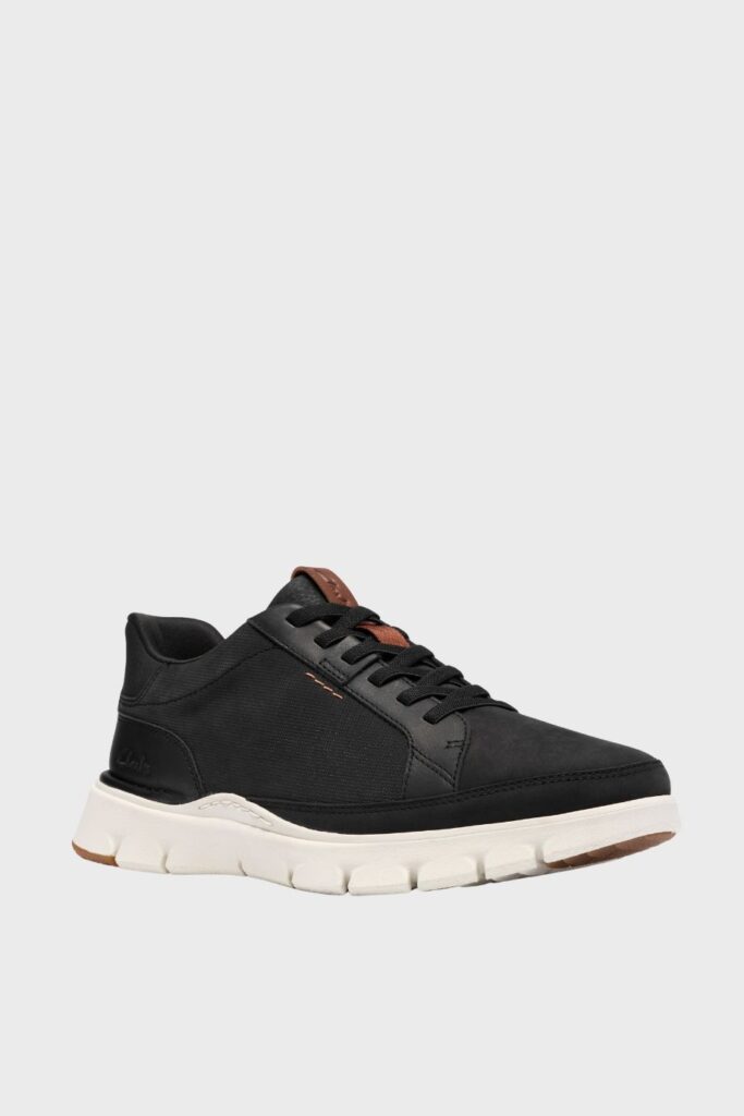 clarks step365 lace black nubuck 1
